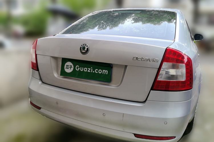 Used Skoda Octavia 2013 1.6L Manual Yijun Edition Rear