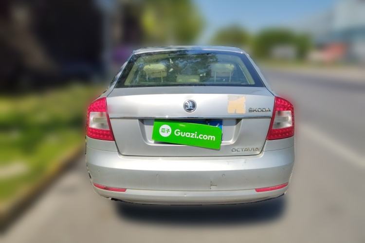 Used Skoda Octavia 2013 1.6L Manual Yijun Edition Rear