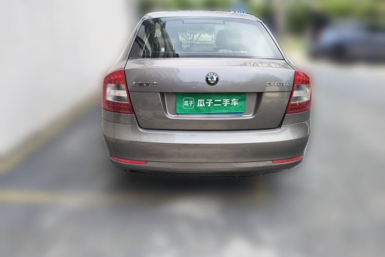 Used Skoda Octavia 2013 1.6L Automatic Yijun Edition Rear