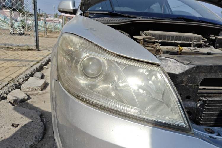 Used Skoda Octavia 2013 1.6L Automatic Yijun Edition Right Front Headlight