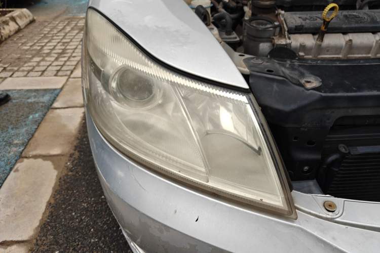 Used Skoda Octavia 2013 1.6L Automatic Yijie Edition Right Front Headlight