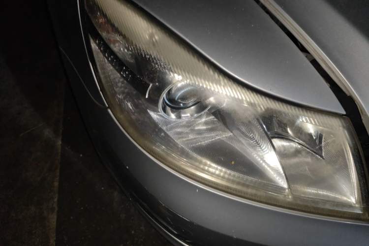 Used Skoda Octavia 2013 1.6L Manual Yijie Edition Right Front Headlight