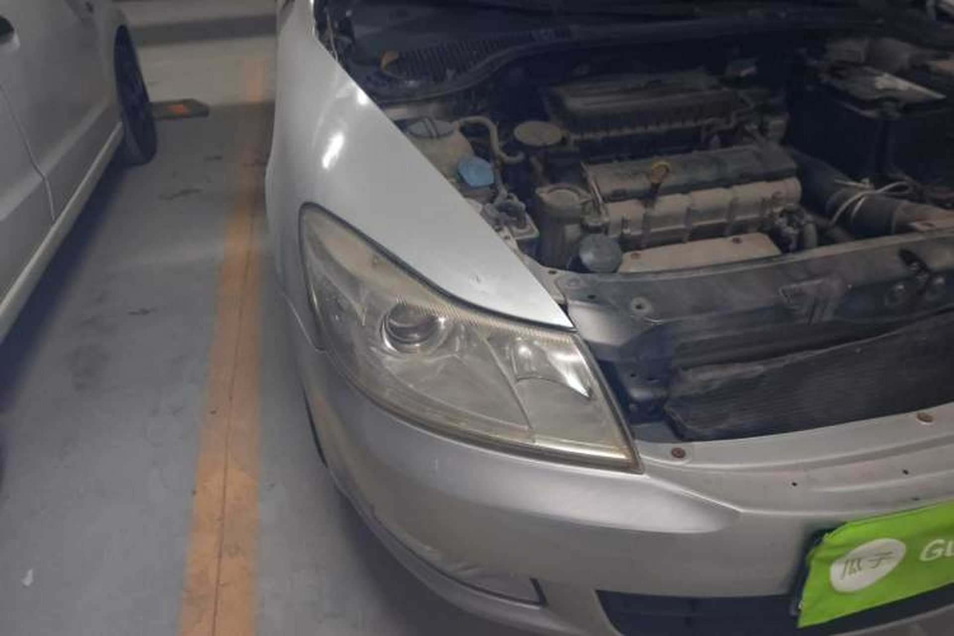 Used Skoda Octavia 2013 1.6L Manual Yijie Edition Right Front Headlight