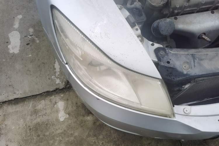 Used Skoda Octavia 2013 1.6L Manual Eado Edition Right Front Headlight