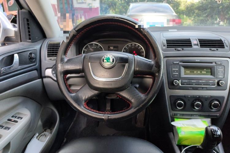 Used Skoda Octavia 2013 1.6L Manual Yijie Edition Steering Wheel