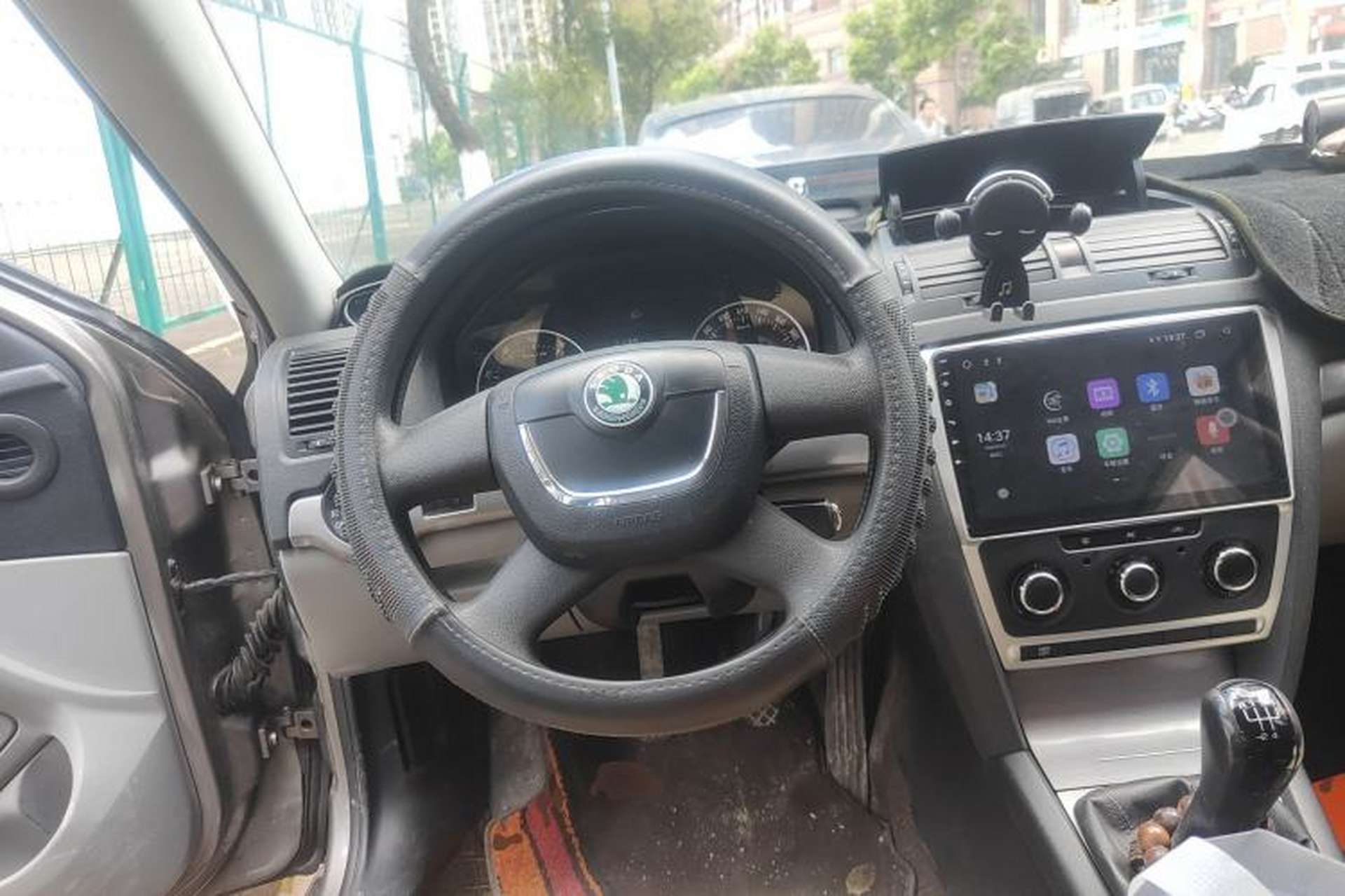 Used Skoda Octavia 2013 1.6L Manual Eado Edition Steering Wheel