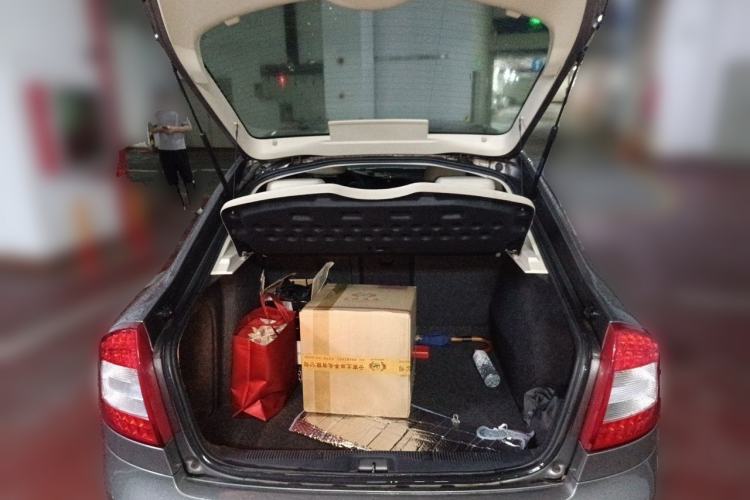 Used Skoda Octavia 2013 1.4TSI DSG Yijun Edition Trunk
