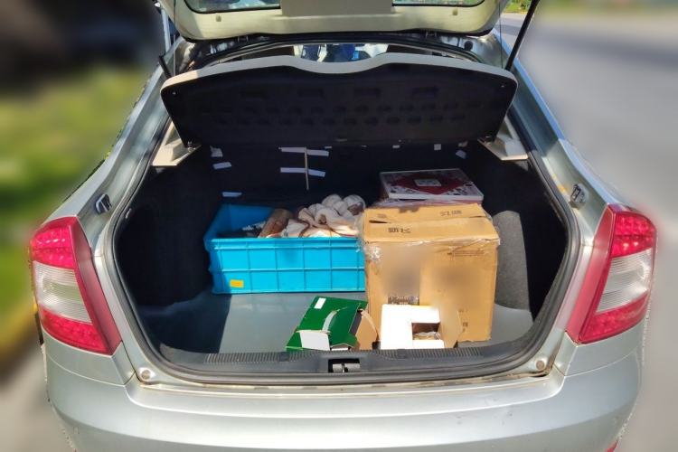 Used Skoda Octavia 2013 1.6L Manual Yijun Edition Trunk