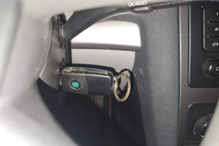Used Skoda Octavia 2013 2.0L Automatic Yijie Edition Vehicle Key
