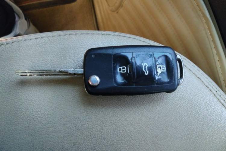 Used Skoda Octavia 2013 1.6L Manual Yijun Edition Vehicle Key
