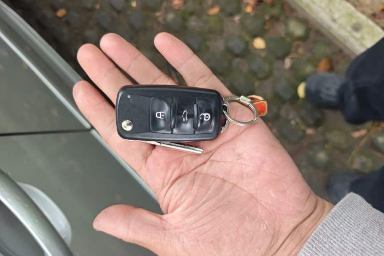 Used Skoda Octavia 2013 1.6L Manual Yijie Edition Vehicle Key