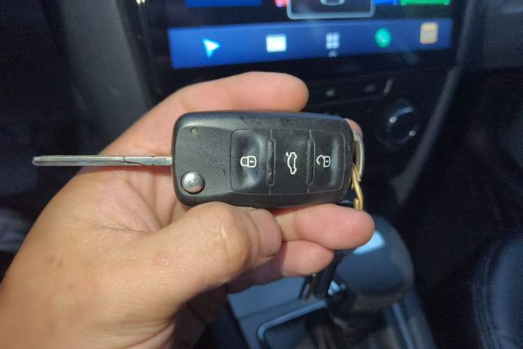 Used Skoda Octavia 2013 1.6L Automatic Yijie Edition Vehicle Key