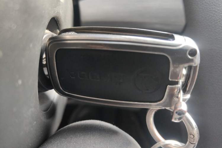 Used Skoda Octavia 2013 1.6L Manual Yijie Edition Vehicle Key