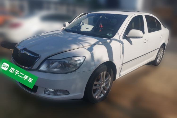 Used Skoda Octavia 2013 1.6L Automatic Yijun Edition Guazi used car, China used car export, Used car for sale, Used cars, Cheapest cars for sale