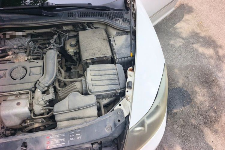 Used Skoda Octavia 2013 1.4 TSI GreenLine2 Engine Bay Left