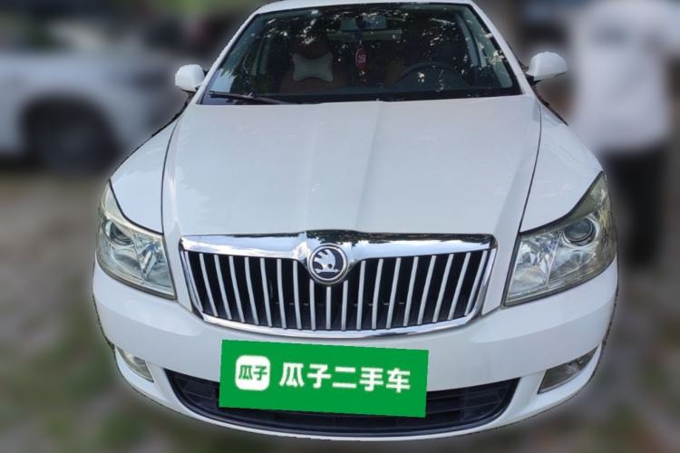 Used Skoda Octavia 2013 1.6L Automatic Yijie Edition Front