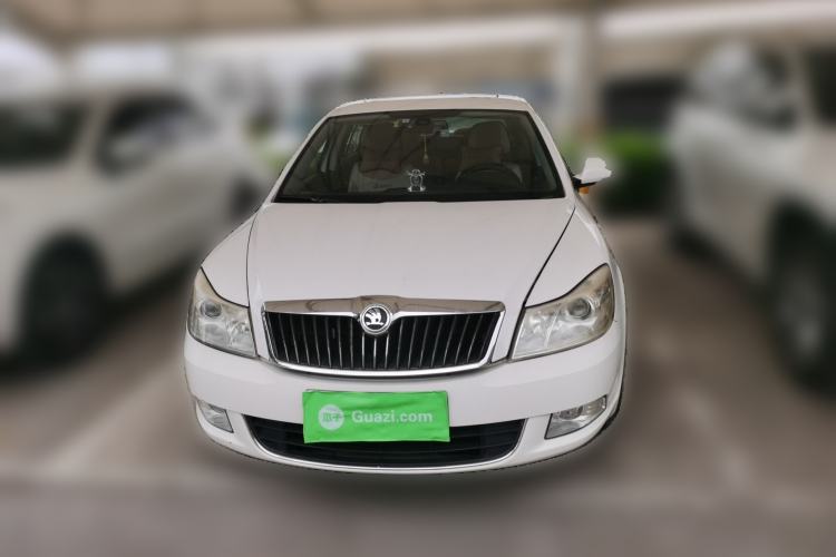 Used Skoda Octavia 2013 1.6L Automatic Yijun Edition Front
