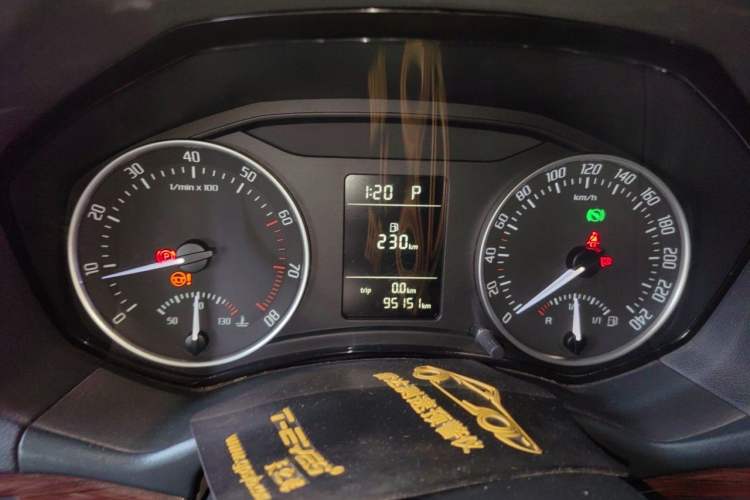Used Skoda Octavia 2013 1.6L Automatic Yijun Edition Instrument Cluster