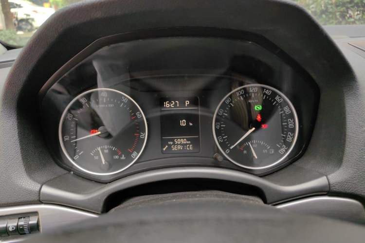 Used Skoda Octavia 2013 1.6L Automatic Yijie Edition Instrument Cluster