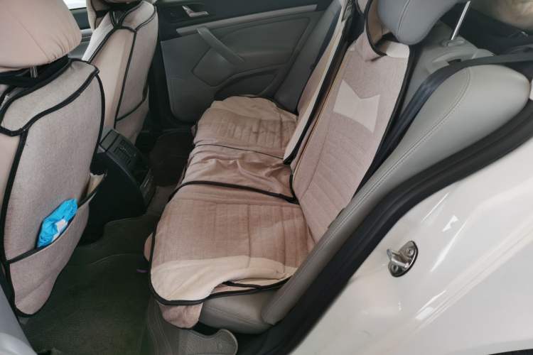 Used Skoda Octavia 2013 1.6L Automatic Yijun Edition Left Rear Seat