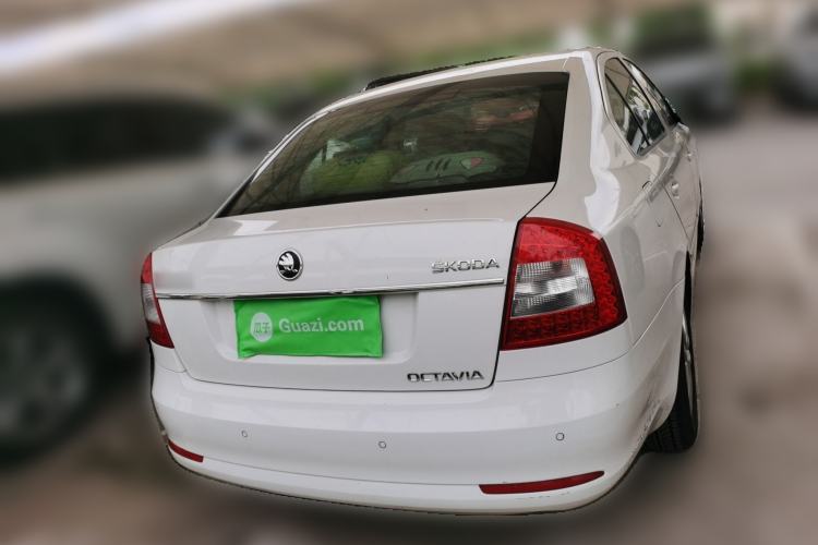 Used Skoda Octavia 2013 1.6L Automatic Yijun Edition Rear