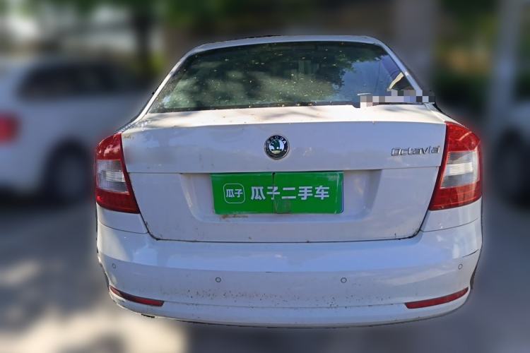 Used Skoda Octavia 2013 1.6L Automatic Yijie Edition Rear