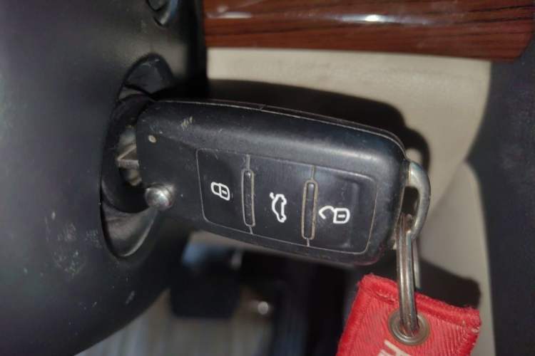 Used Skoda Octavia 2013 1.6L Automatic Yijun Edition Vehicle Key