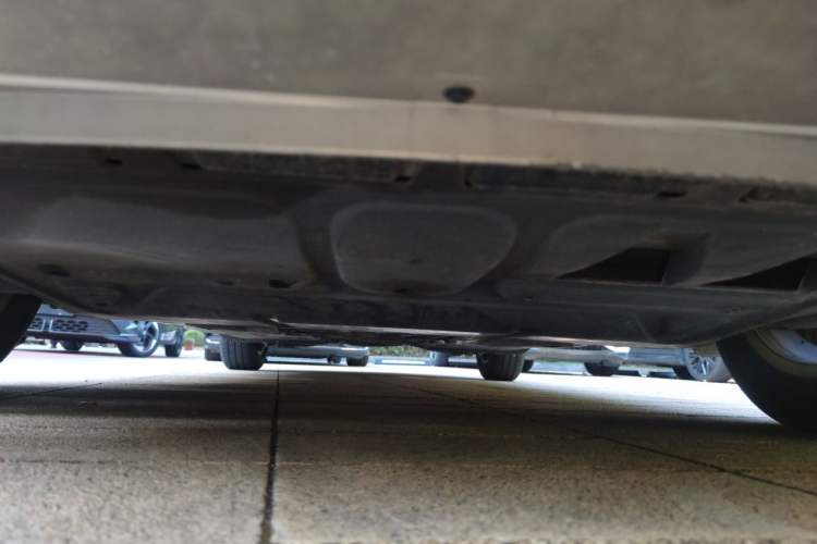 Used Skoda Octavia 2013 1.6L Automatic Yijun Edition Chassis Front