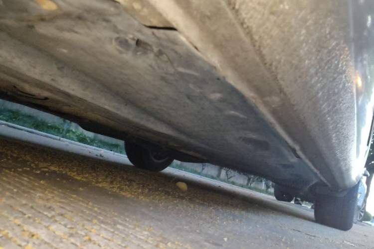 Used Skoda Octavia 2013 1.6L Automatic Yijun Edition Chassis Front Left