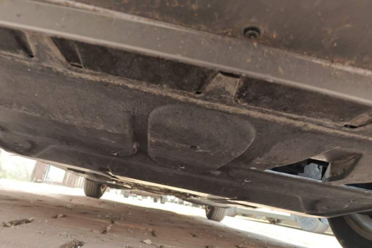 Used Skoda Octavia 2013 1.6L Manual Yijie Edition Chassis Front