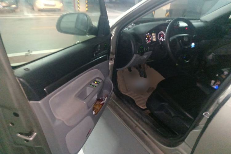 Used Skoda Octavia 2013 1.6L Manual Eado Edition Driver Seat