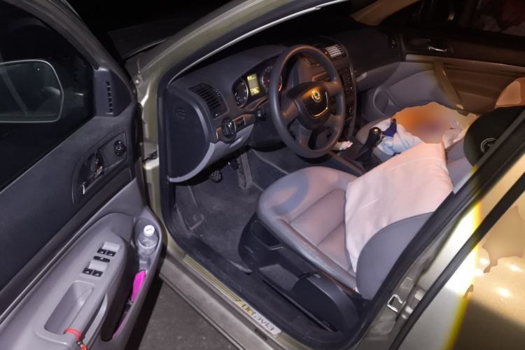 Used Skoda Octavia 2013 1.6L Manual Yijun Edition Driver Seat