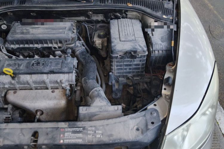 Used Skoda Octavia 2013 1.6L Automatic Yijun Edition Engine Bay Left