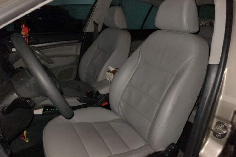 Used Skoda Octavia 2013 2.0L Automatic Yijie Edition Left Front Seat