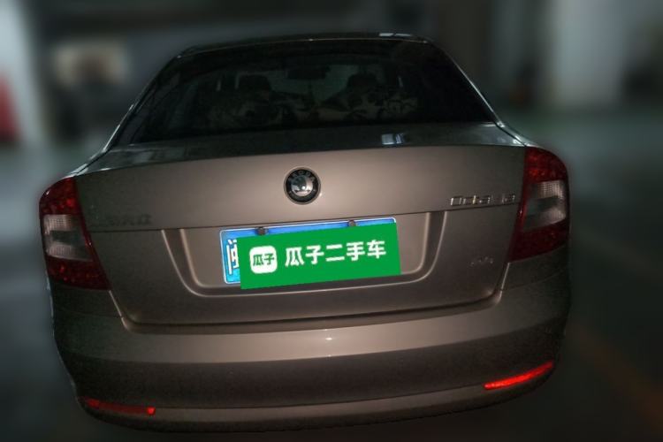 Used Skoda Octavia 2013 2.0L Automatic Yijie Edition Rear