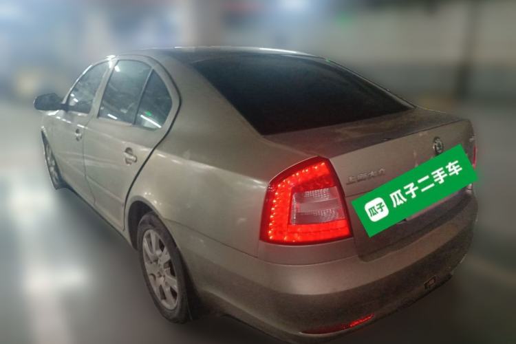 Used Skoda Octavia 2013 1.6L Manual Eado Edition Rear Left 45 Deg