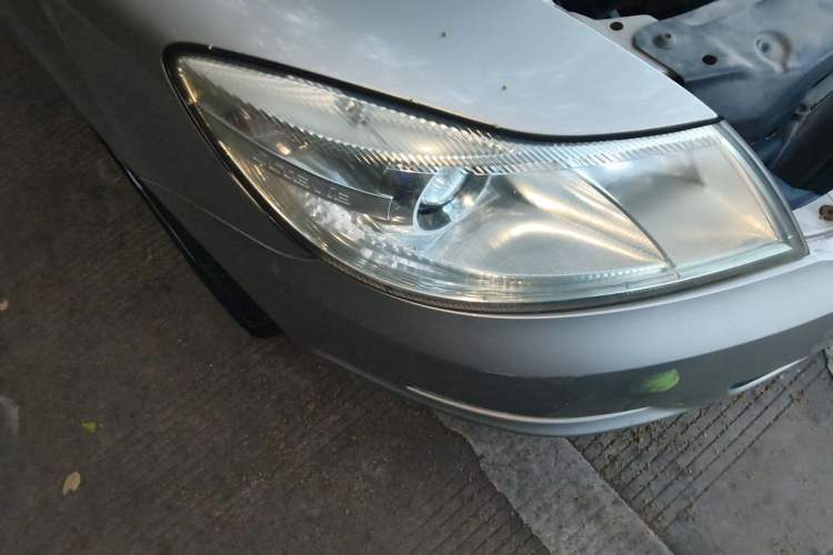 Used Skoda Octavia 2013 1.6L Automatic Yijun Edition Right Front Headlight