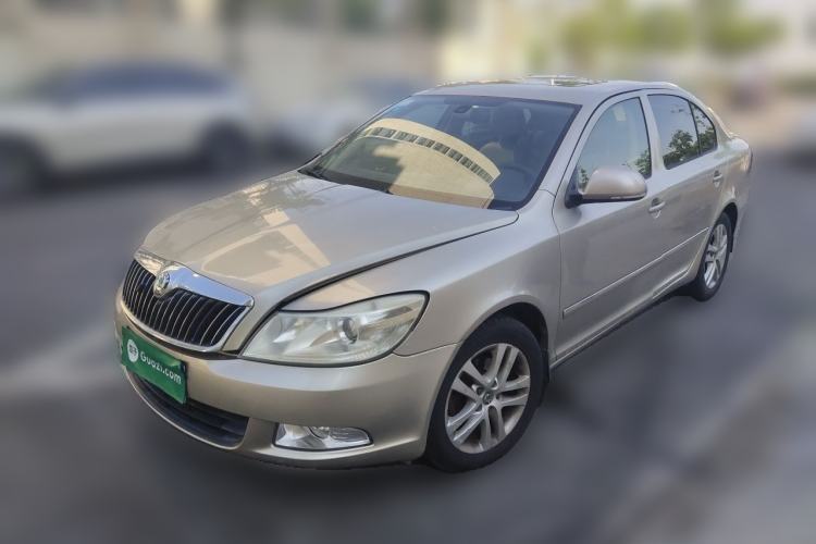 Used Skoda Octavia 2013 1.6L Automatic Yijun Edition Guazi used car, China used car export, Used car for sale, Used  cars, Cheapest cars for sale