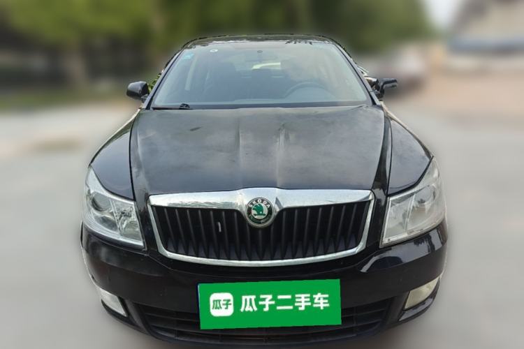 Used Skoda Octavia 2014 1.6L Automatic Yijie Edition Front