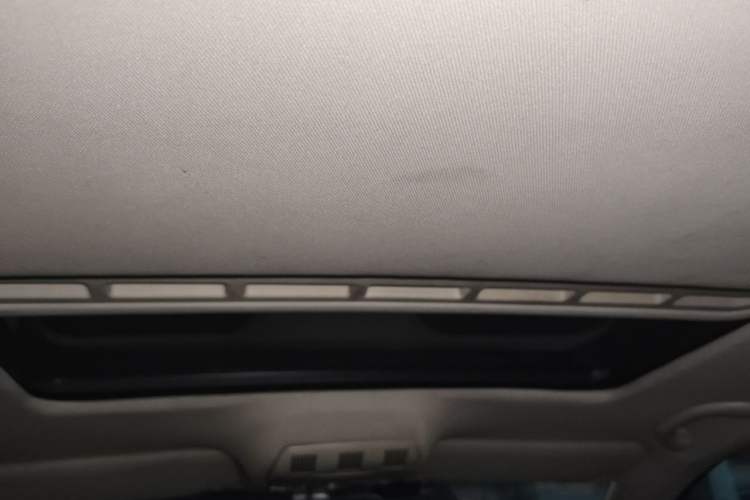 Used Skoda Octavia 2014 1.6L Automatic Yijun Edition Headliner