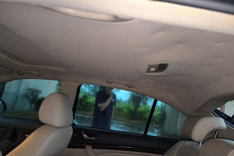 Used Skoda Octavia 2014 1.6L Automatic Yijun Edition Headliner
