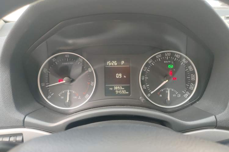Used Skoda Octavia 2014 1.6L Automatic Yijun Edition Instrument Cluster