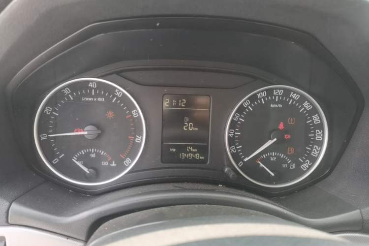 Used Skoda Octavia 2014 1.6L Manual Yijie Edition Instrument Cluster