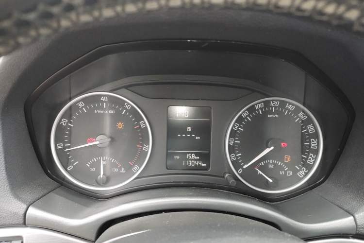 Used Skoda Octavia 2014 1.6L Manual Eado Edition Instrument Cluster