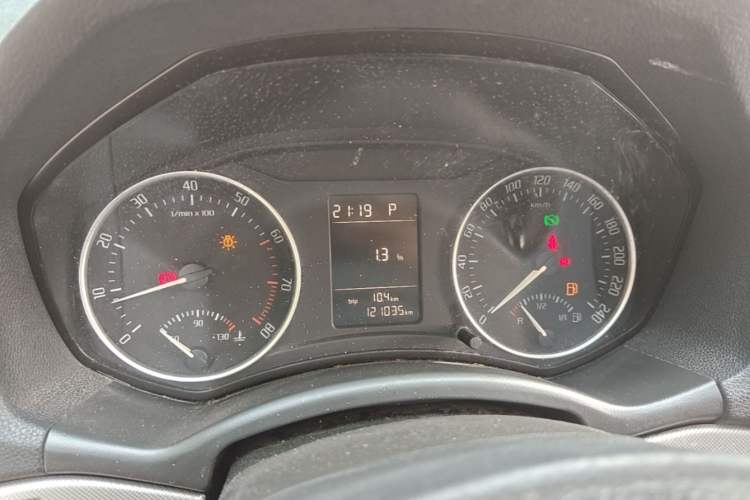 Used Skoda Octavia 2014 1.6L Automatic Yijie Edition Instrument Cluster