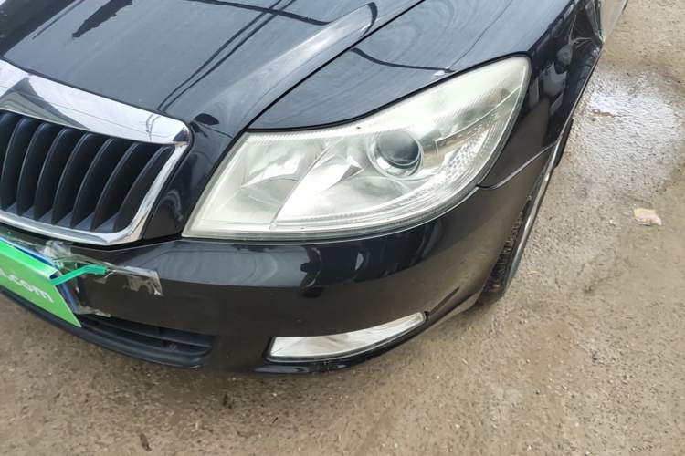Used Skoda Octavia 2014 1.6L Manual Eado Edition Left Front Headlight