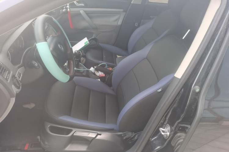 Used Skoda Octavia 2014 1.6L Manual Yijie Edition Left Front Seat