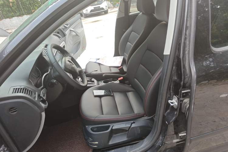 Used Skoda Octavia 2014 1.6L Automatic Yijie Edition Left Front Seat