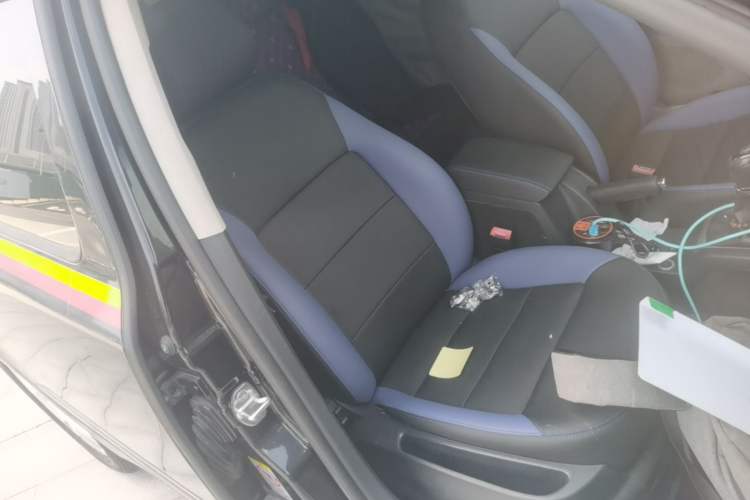 Used Skoda Octavia 2014 1.6L Manual Yijie Edition Right Front Seat
