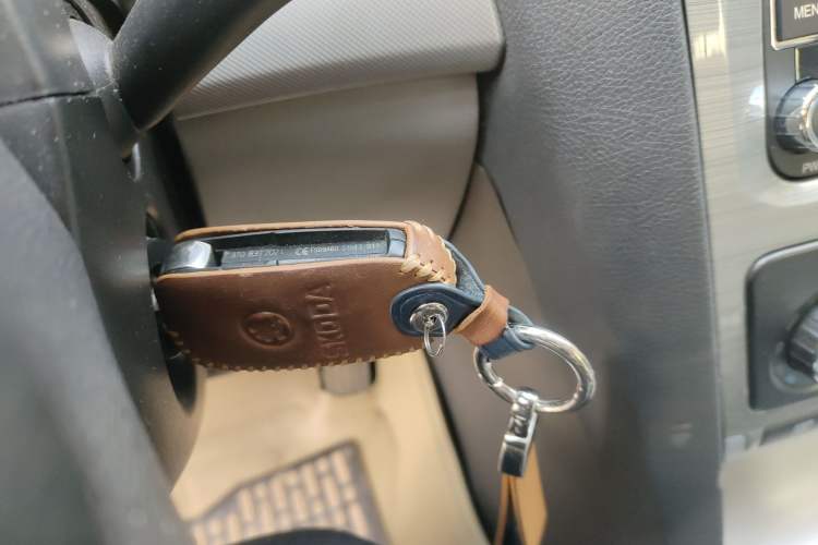 Used Skoda Octavia 2014 1.6L Automatic Yijun Edition Vehicle Key